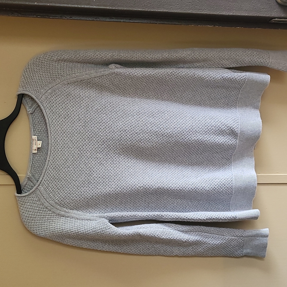 Gap size Medium gray sweater